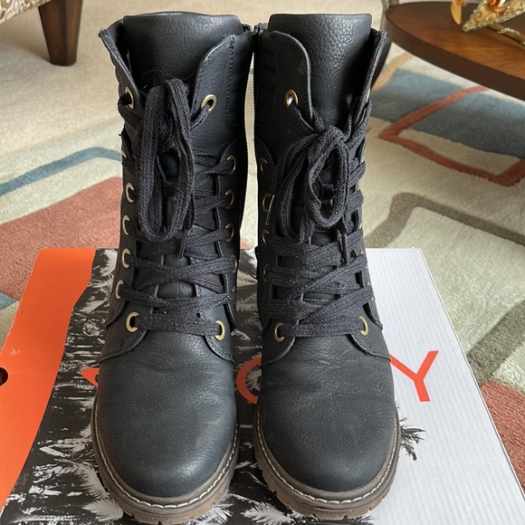 Roxy | Shoes | Roxy Eddy Boots | Poshmark